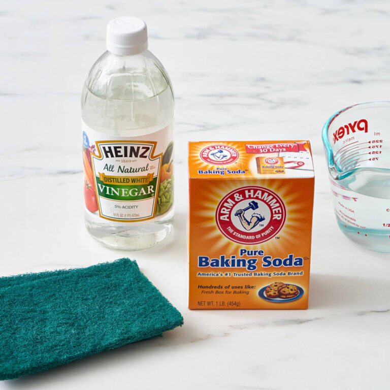 Cleaning Shower With Baking Soda And Vinegar